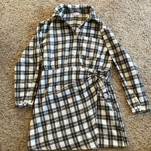 Plaid shirt dress with elastic waist band